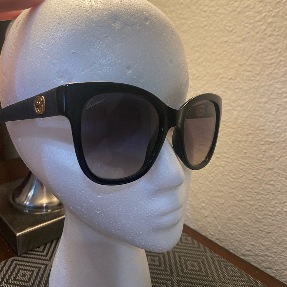 Gucci sunglasses